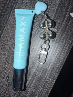 AMAXY Volumizing Dry Shampoo Gel - Light Blue Tube with key chain :) nver used